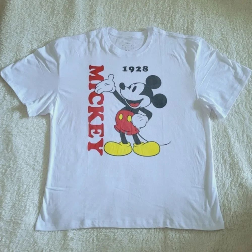 Disney's🏰 Mickey Mouse🐭 1928 Graphic Tee👕 - NWOT